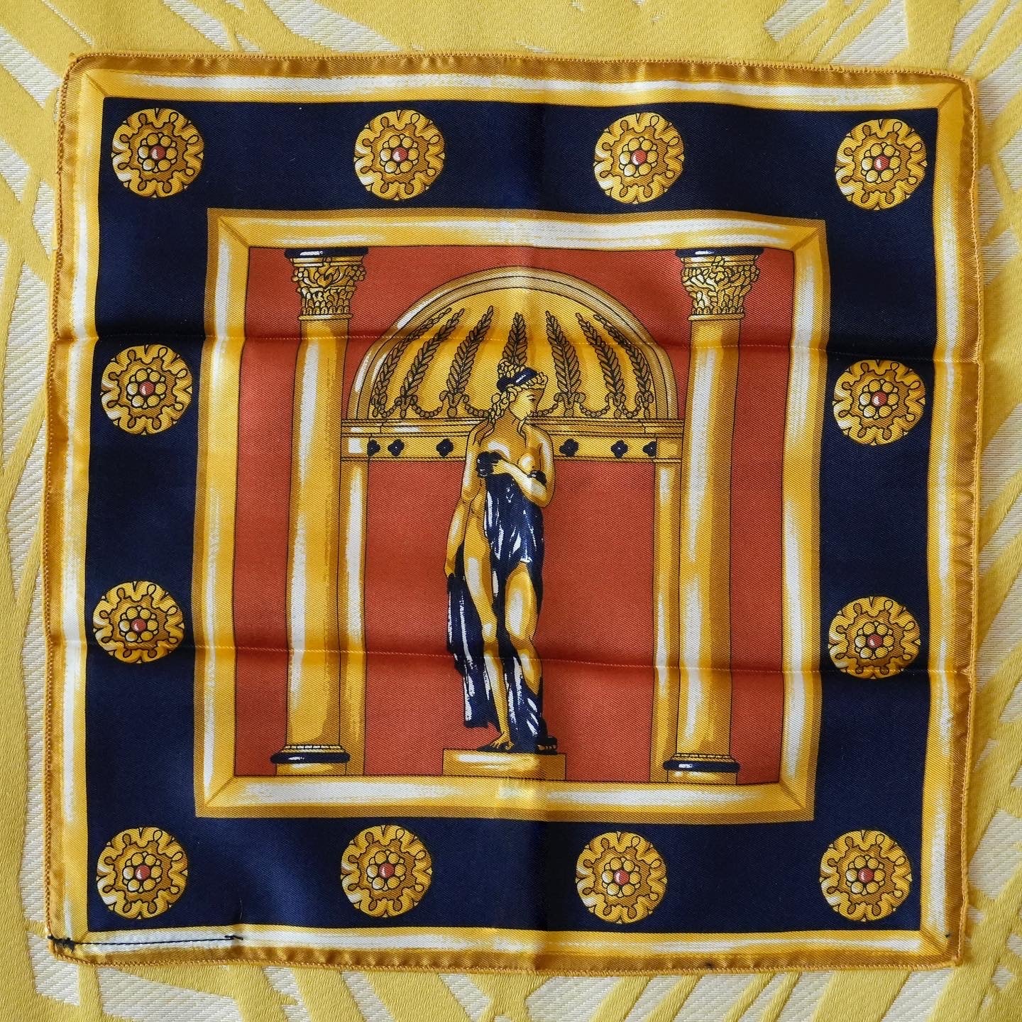 SILK POCHETTE WITH MOTIFS - APHRODITE