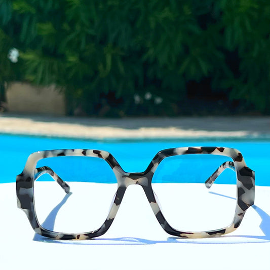 EYEWEAR MAXIM