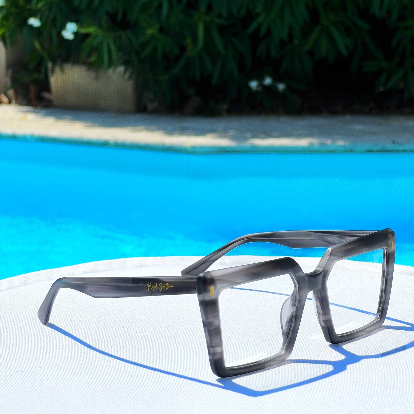 EYEWEAR PIERRE