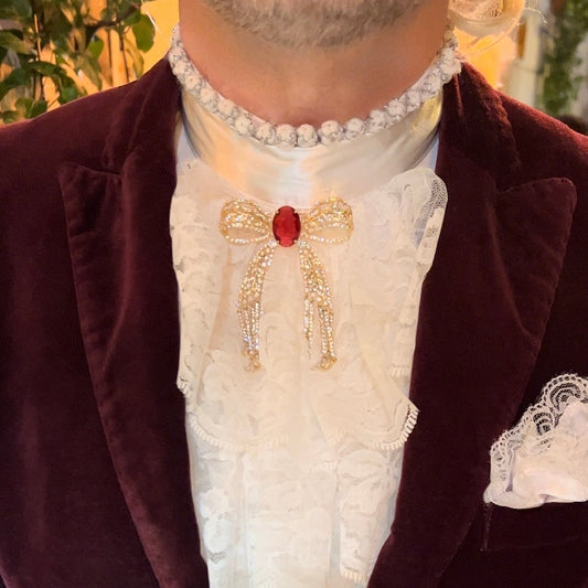 BOW BROOCH